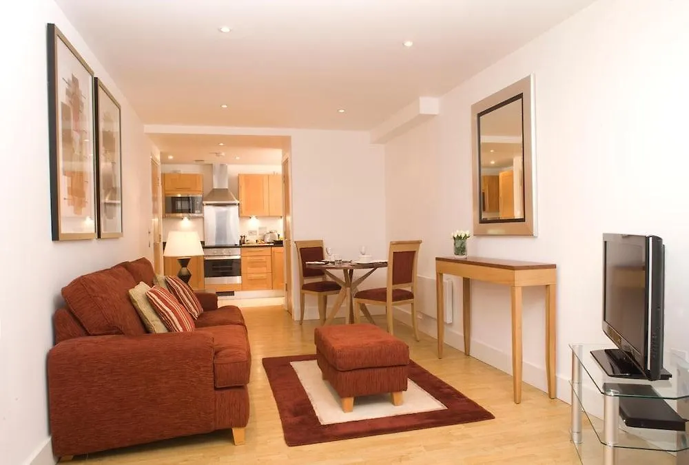 Marlin Apartments Empire Square London Bridge