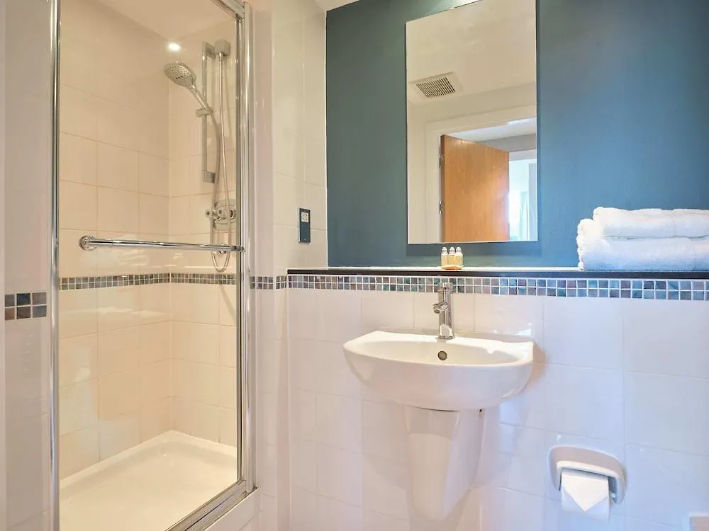 Marlin Apartments Empire Square London Bridge