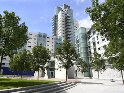 Marlin Apartments Empire Square London Bridge