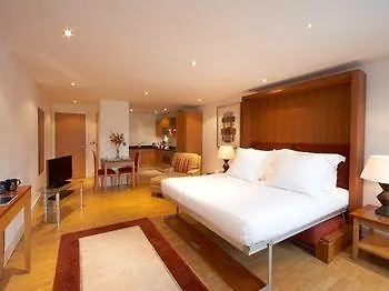 Marlin Apartments Empire Square London Bridge