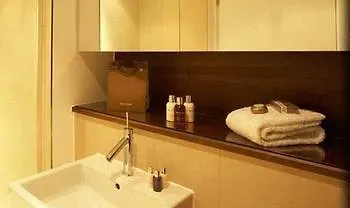 Marlin Apartments Empire Square London Bridge